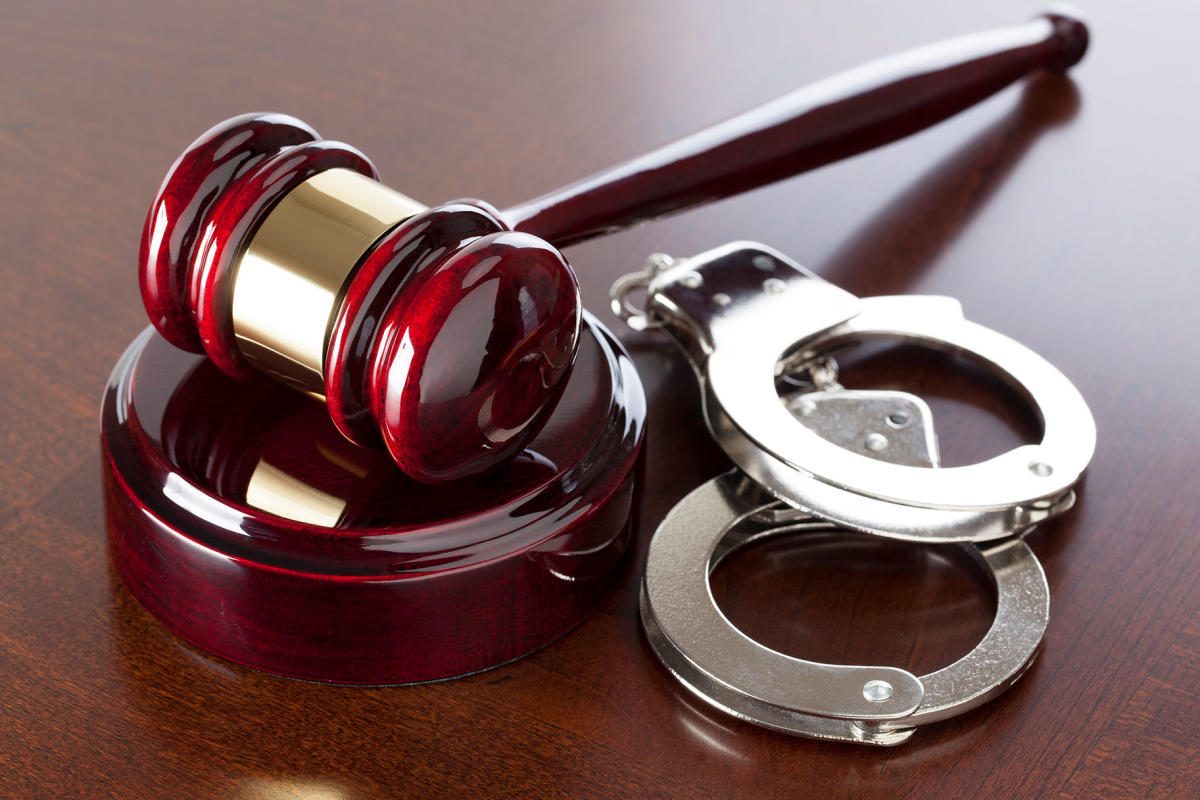 ممرضة تقطع قدم مريض يحتضر دون إذنه.. أقدمت على ذلك لهدف خاص، وتواجه هذه العقوبة