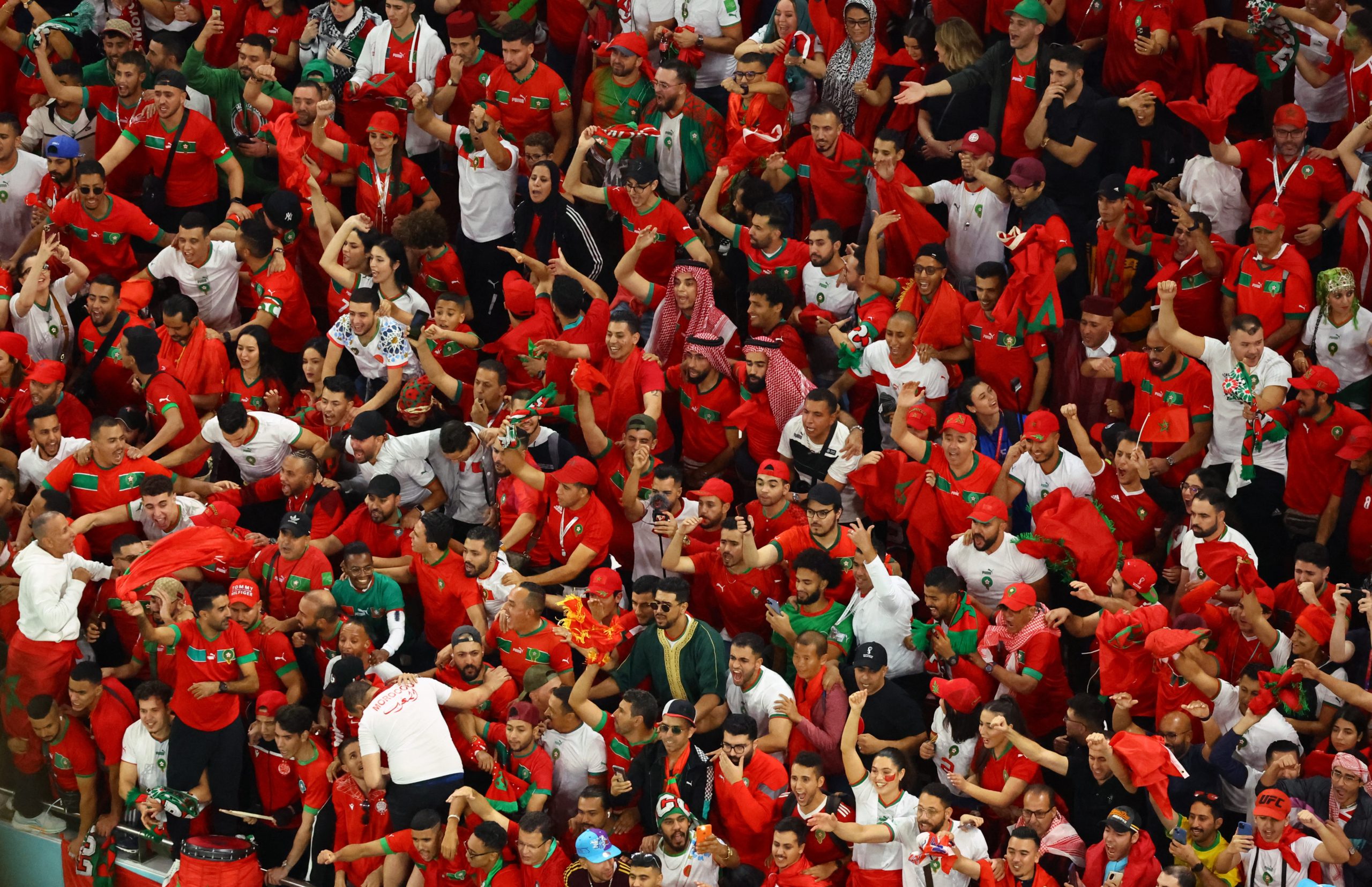 جماهير المنتخب المغربي مباراة المغرب وفرنسا
