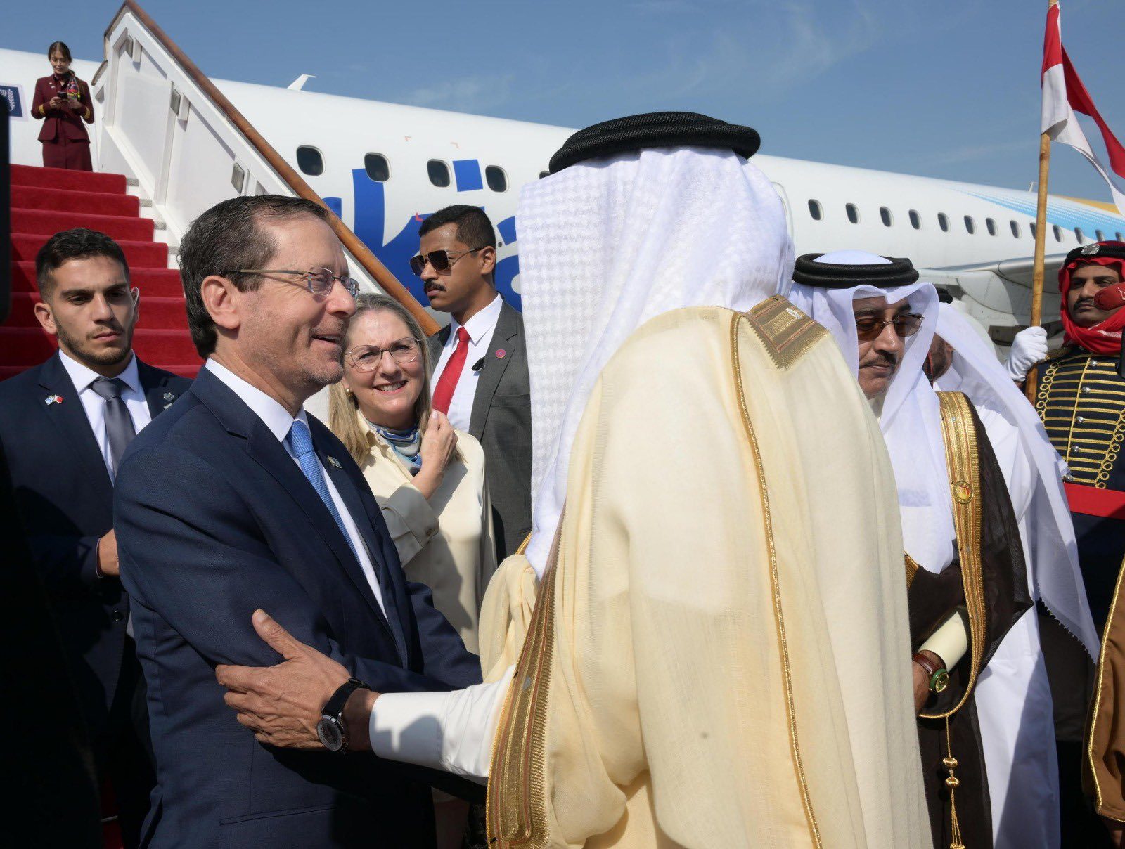 الرئيس الإسرائيلي في البحرين
