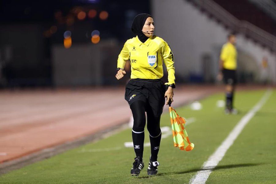 فلسطينية تدخل التاريخ.. اختارها “فيفا” لأول مرة بالعالم العربي لتحكيم مباريات كأس العالم للسيدات 2023