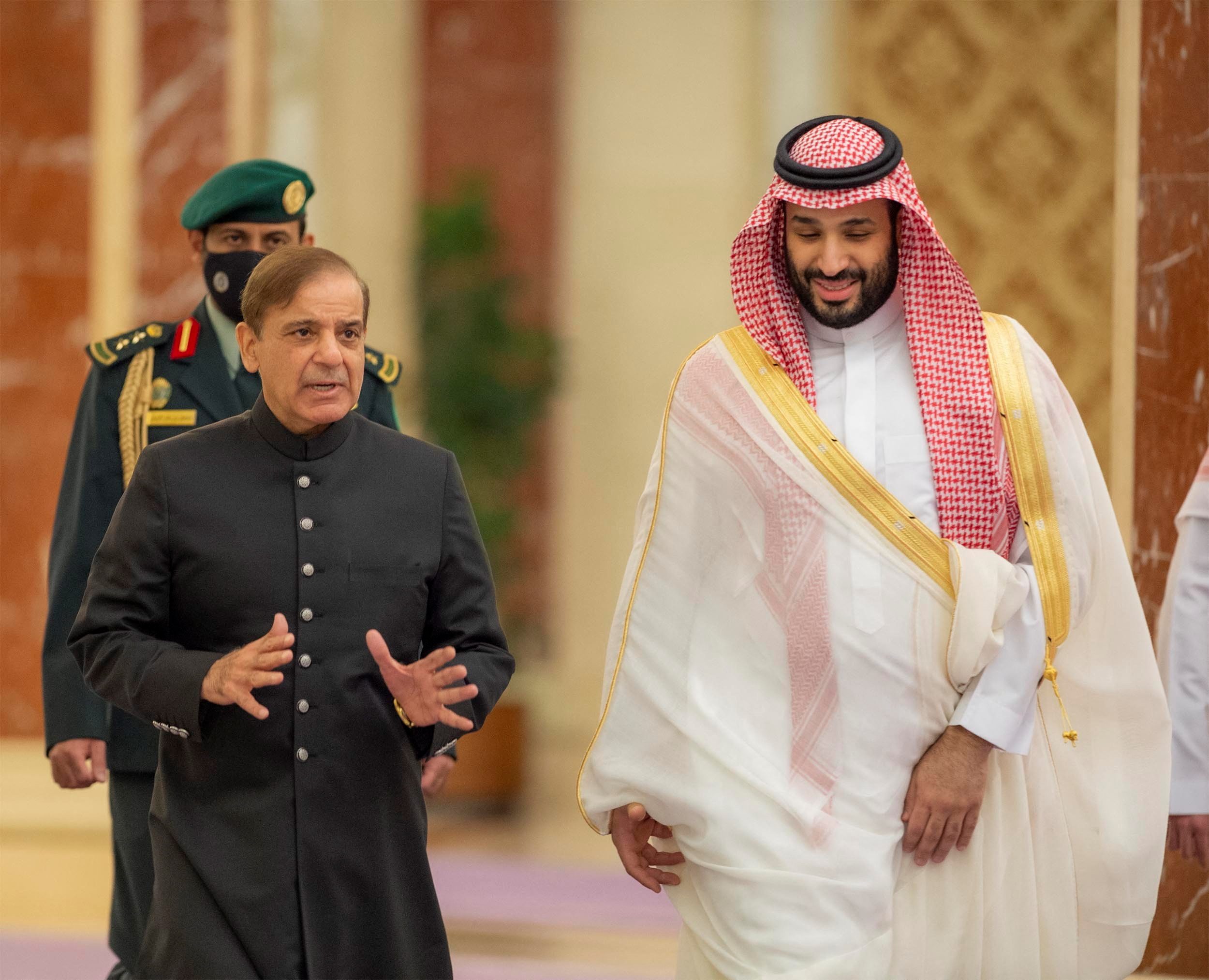 لماذا ترفض السعودية دعم باكستان بنفس نهج المرات السابقة؟ فتش عن الوهم الذي عاشته نخبة البلاد لعقود
