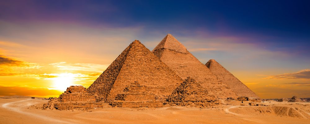 ليست أهرامات الجيزة فقط.. أكثر من 100 هرم حول مدن مصر تعكس إعجاز الهندسة الحجرية