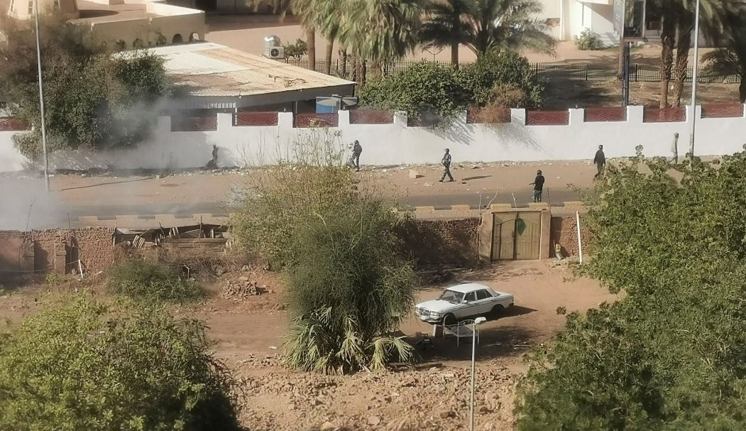 أول تعليق من مصر والسعودية وأمريكا وروسيا على القتال بين قوات الدعم السريع والجيش السوداني