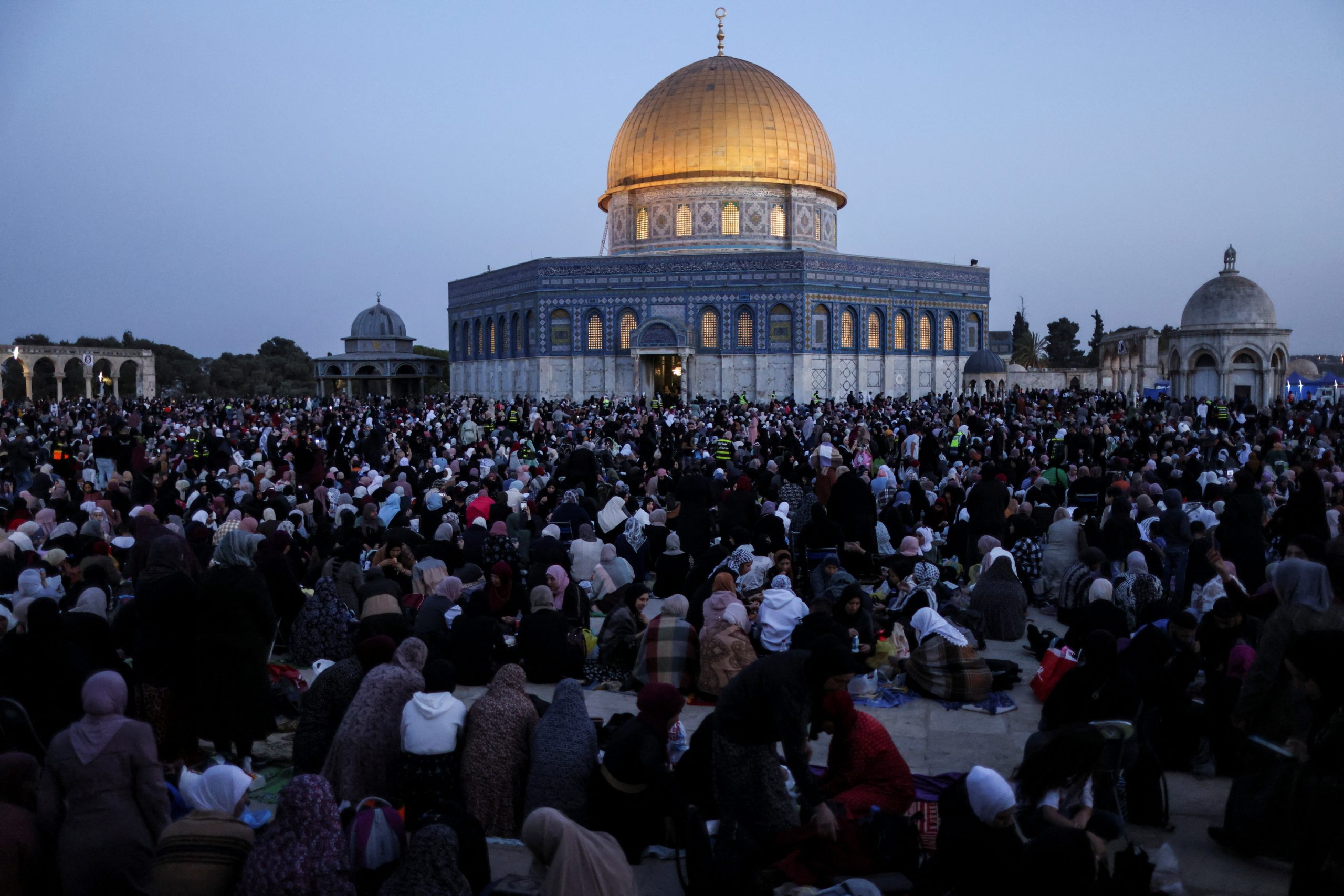 سر تجنب إسرائيل إشعال الأوضاع في الأقصى خلال رمضان.. هل نجح الفلسطينيون في إيجاد وسائل لردعها؟