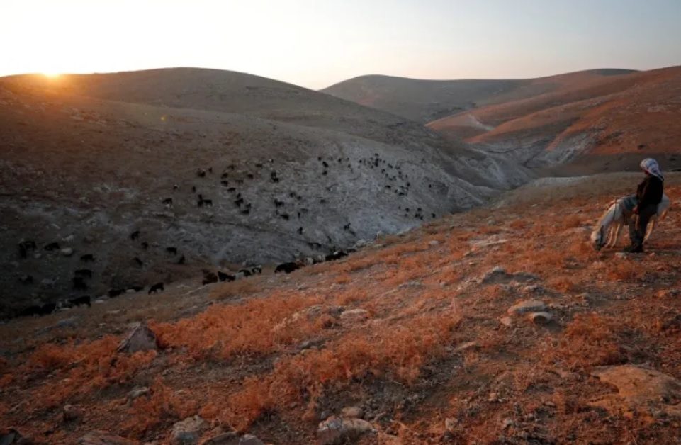 إسرائيل تُخطط للاستيلاء على أراض فلسطينية جديدة.. تسعى لاستغلال قانون لضم محميات طبيعية بالضفة