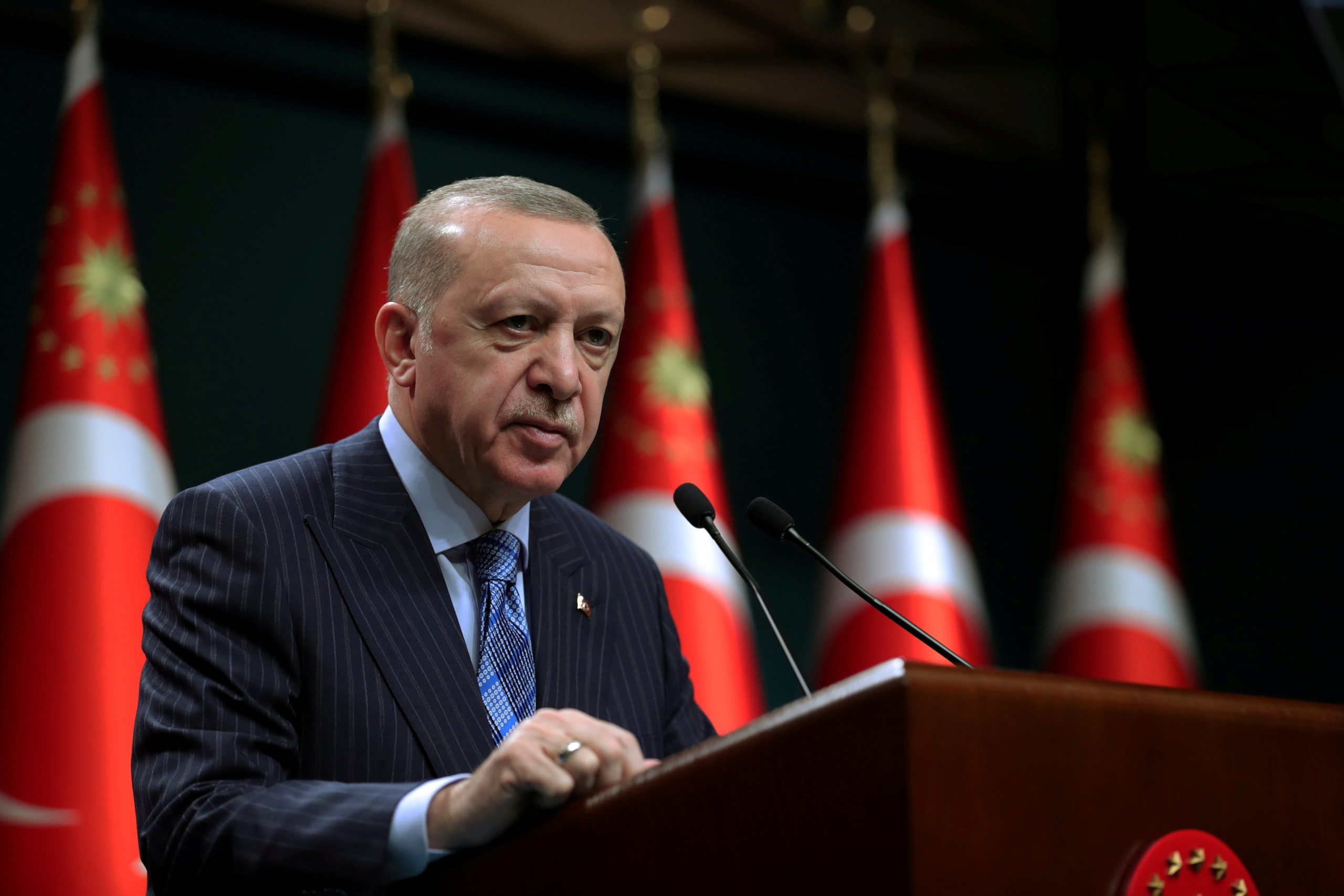 من التفاهم مع الأسد لمواجهته وقصة خيار حلب الذي طرحه مستشاره.. خطط أردوغان لأزمة اللاجئين حال فوزه