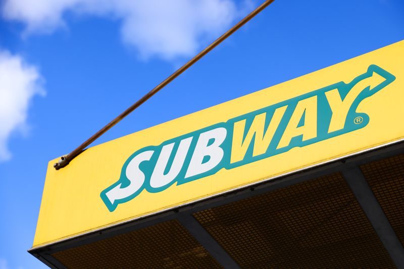 مطاعم Subway تقدم فرصة للفوز بشطائر مجانية مدى الحياة! هذا ما اشترطته على الراغبين بذلك