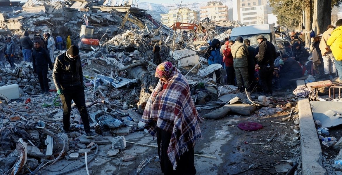 تركيا تسارع في بناء مزيد من المنازل لضحايا الزلزال.. توقعات بتسليم المئات منها في غضون أشهر