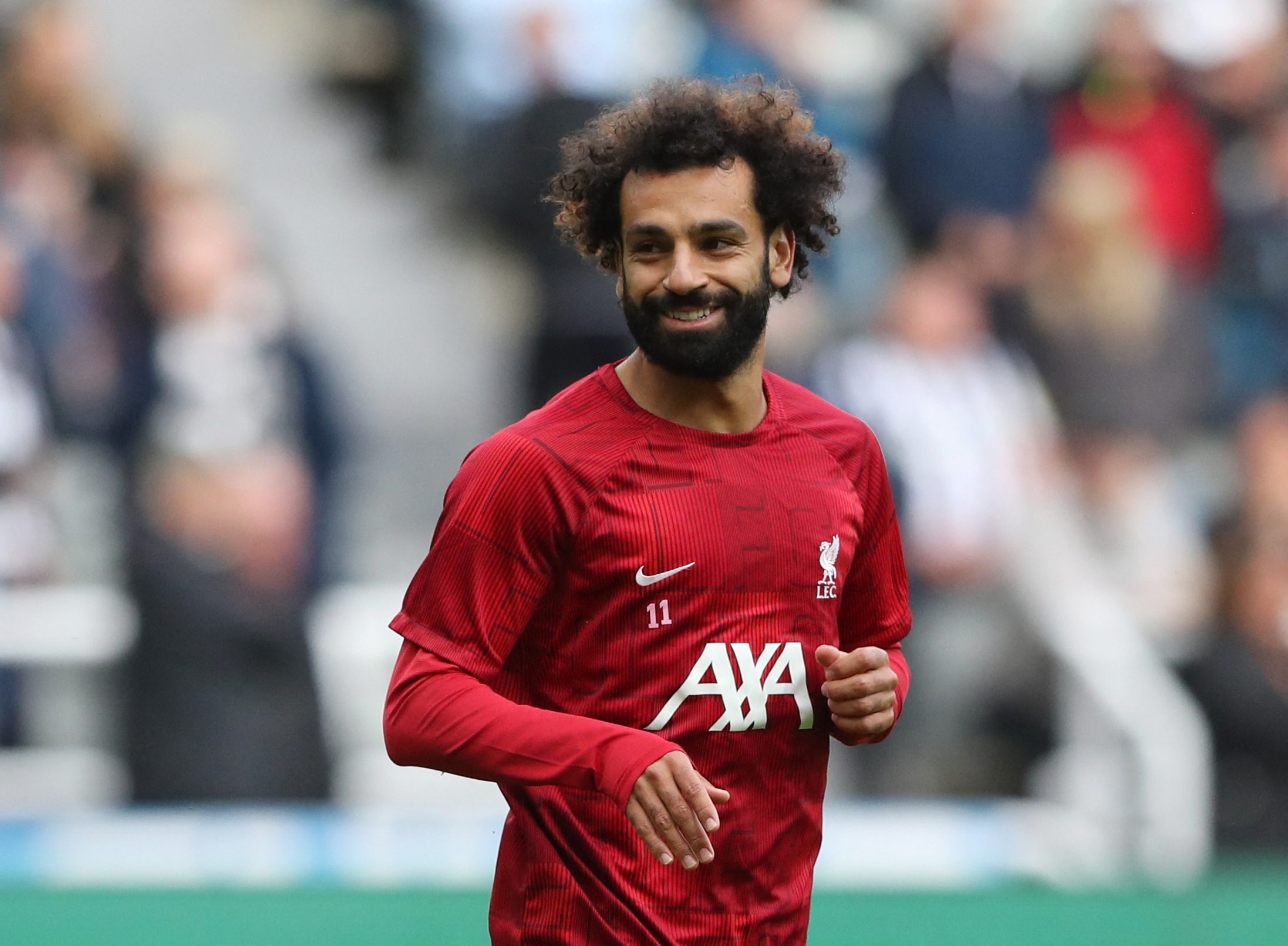 رد كلوب على أنباء رحيل محمد صلاح عن ليفربول (رويترز)