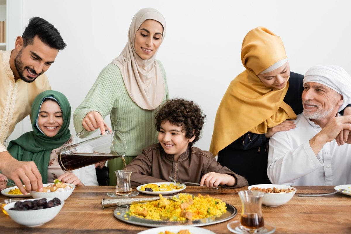 الأسرة