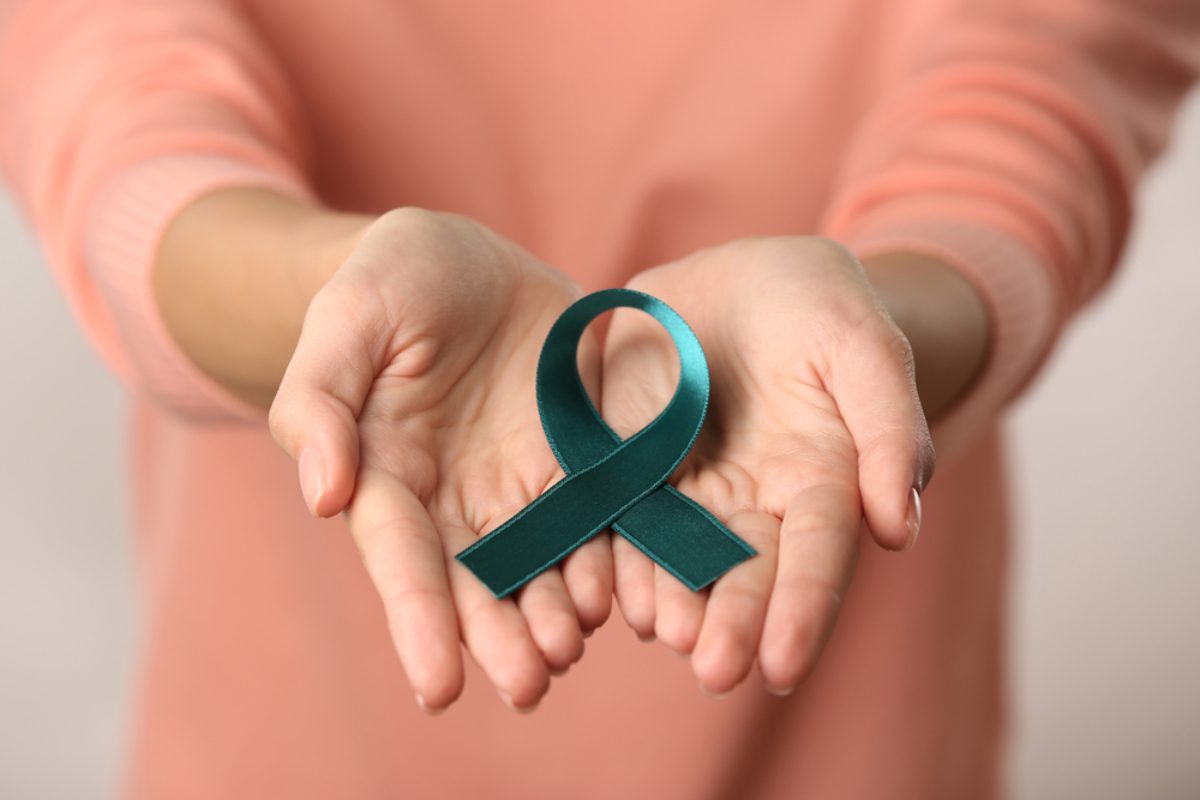 البداية من سن الثلاثين.. كيف تقين نفسك من سرطان عنق الرحم؟