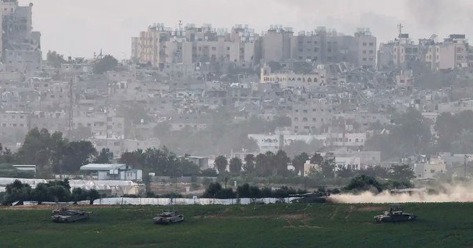 بقذائف “الياسين 105”.. كتائب القسام تعلن استهداف آليتين إسرائيليتين توغلتا شرق غزة