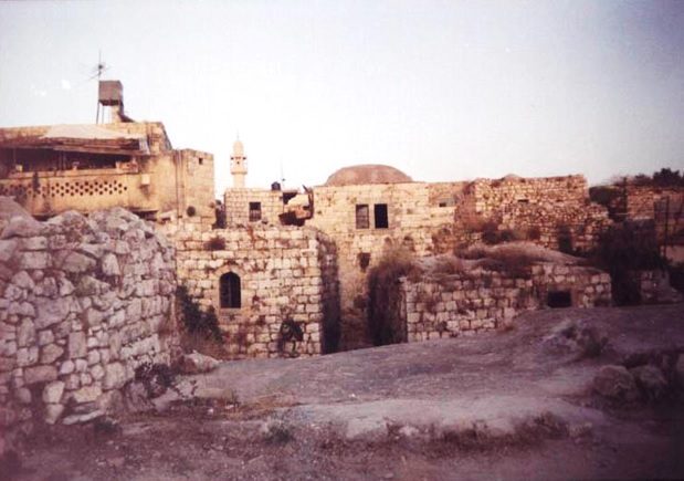دير إستيا