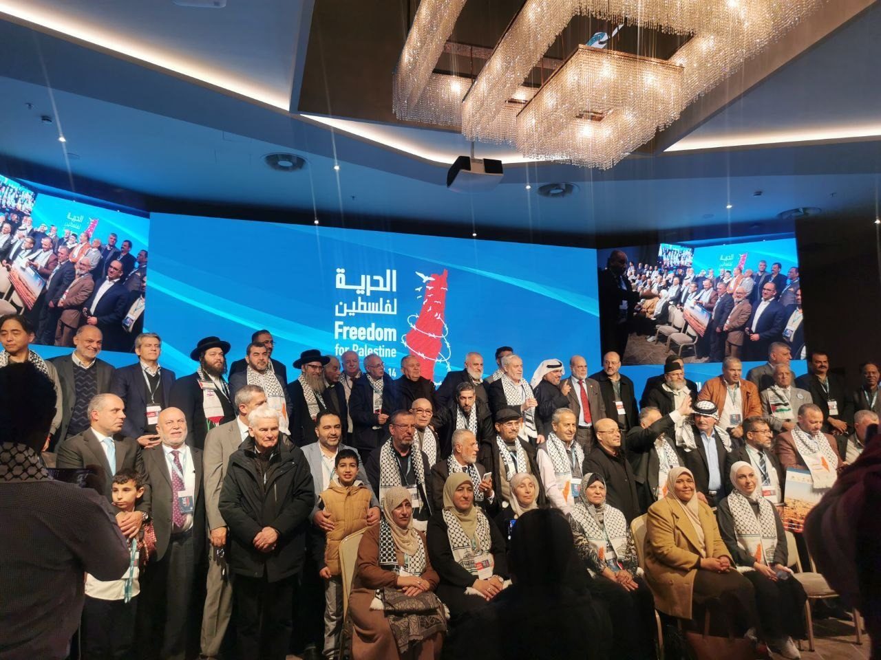 مؤتمر “الحرية لفلسطين” يختتم فعالياته بإسطنبول.. أطلق وثيقتين عالميتين، لتجريم “الصهيونية”، وتأكيد أحقية المقاومة