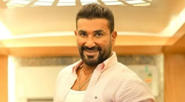 “محدش وجهني”.. الفنان أحمد سعد يعلن تبرعه بـ50 ألف دولار لدعم الاقتصاد المصري