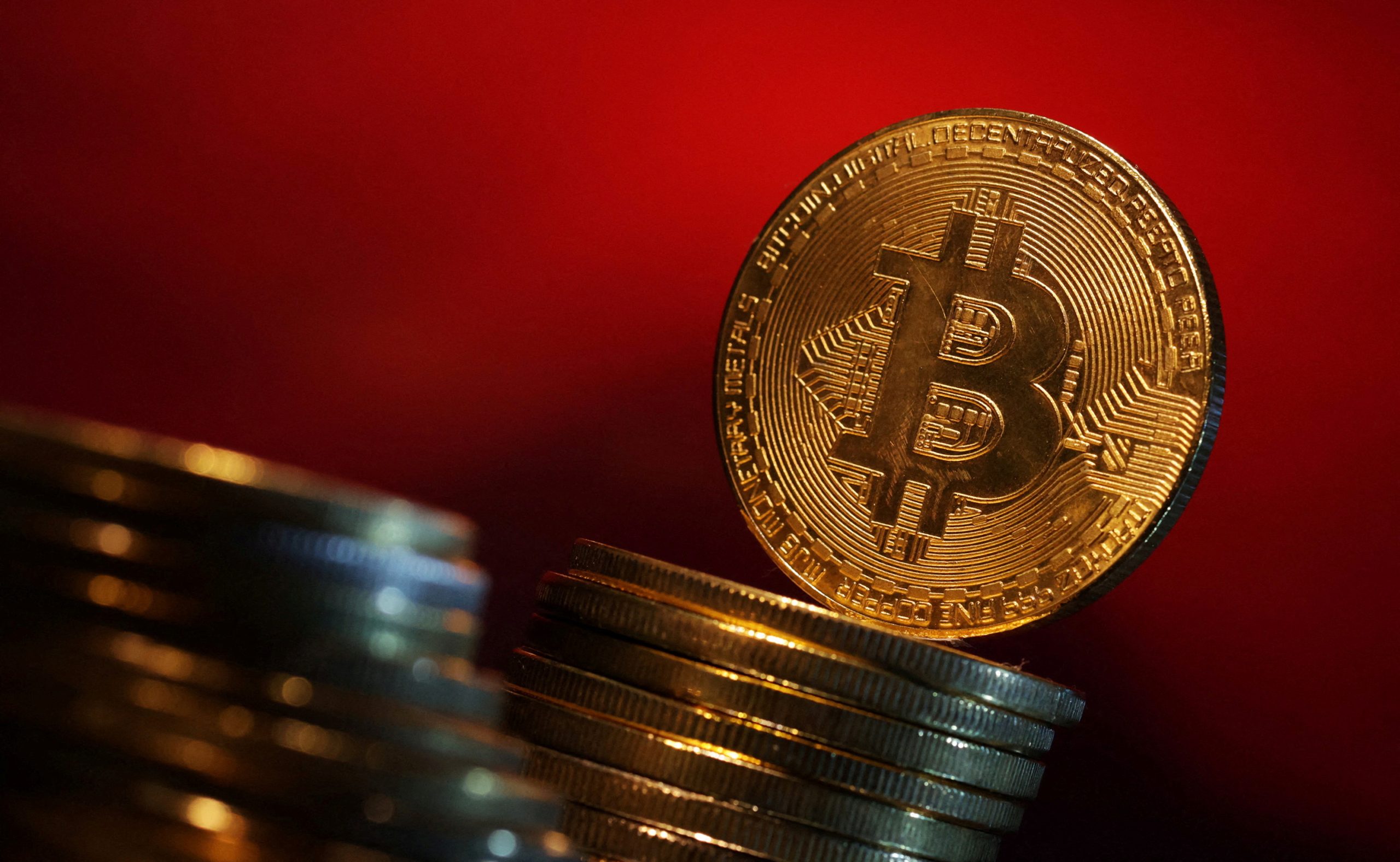 البيتكوين في أعلى سعر منذ انهيارها التاريخي.. سر هذا الصعود، وهل تصل لمستوى قياسي أم تهوي بأصحابها؟