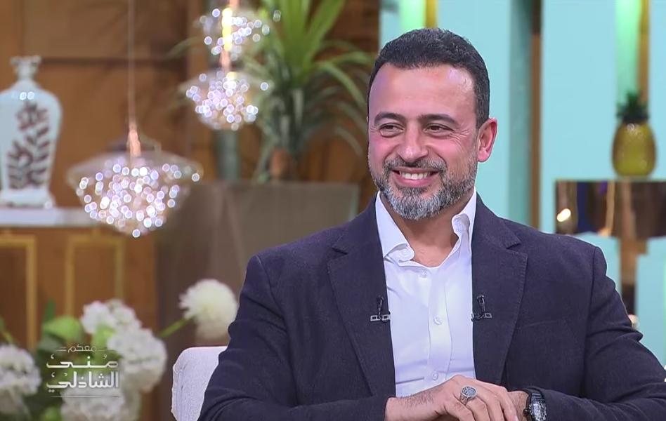الداعية المصري مصطفى حسني يتحدث عن زوجته