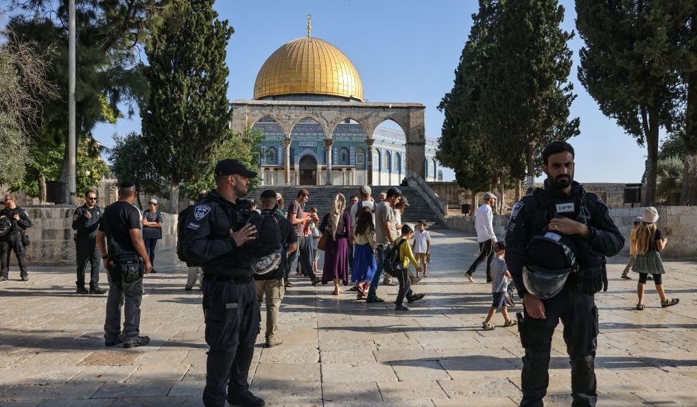 وزير إسرائيلي يدعو إلى محو شهر رمضان