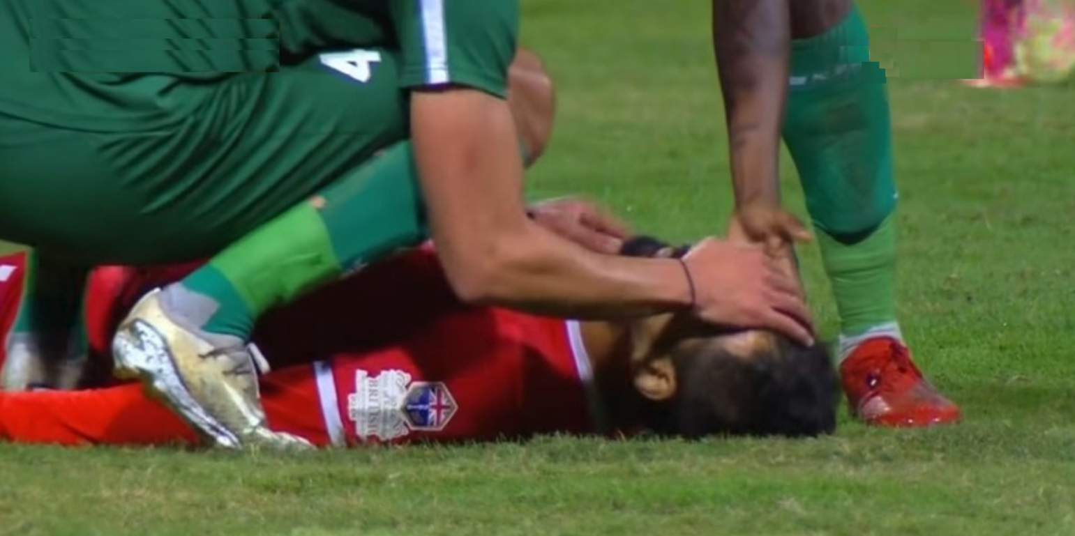 Social Media/ فصل جهاز التنفس الصناعي عن اللاعب أحمد رفعت