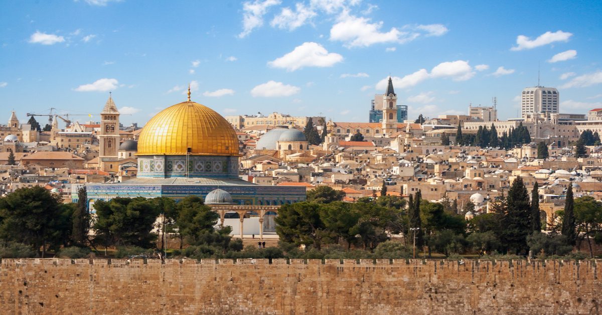 اسمها فلسطين واليوم فلسطين وغداً ستبقى فلسطين 