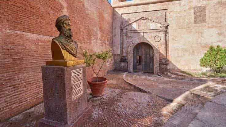 بُنيَ قبل 10 قرون ولم يرفع فيه الأذان منذ 190 سنة.. جولة داخل مسجد بجاية الأعظم في الجزائر الذي أقام فيه ابن خلدون  