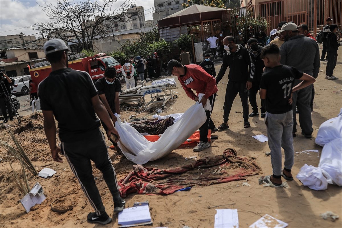 مقابر جماعية بمجمع ناصر