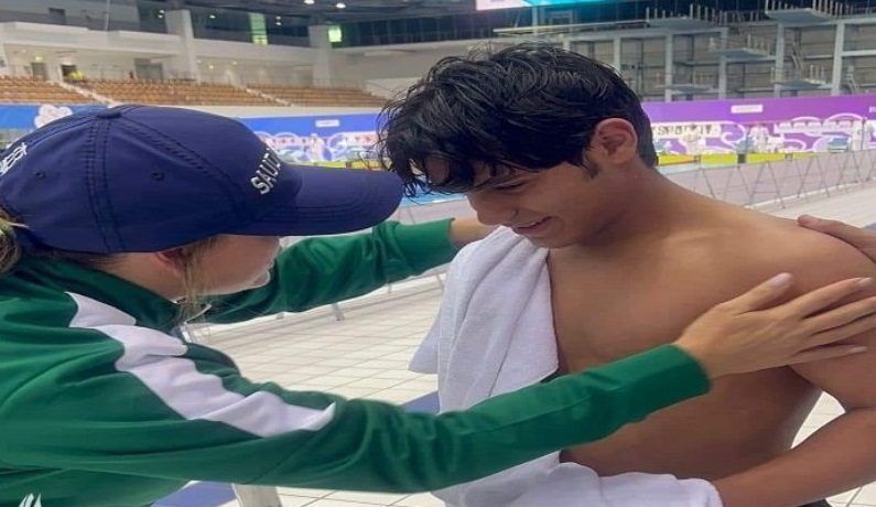 رافضاً منافسة لاعب إسرائيلي.. العراقي محمد علاء عاشور ينسحب من بطولة العالم للسباحة المقامة بألمانيا