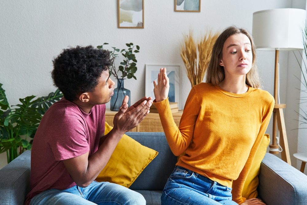 إنهاء العلاقة مع الأصدقاء
