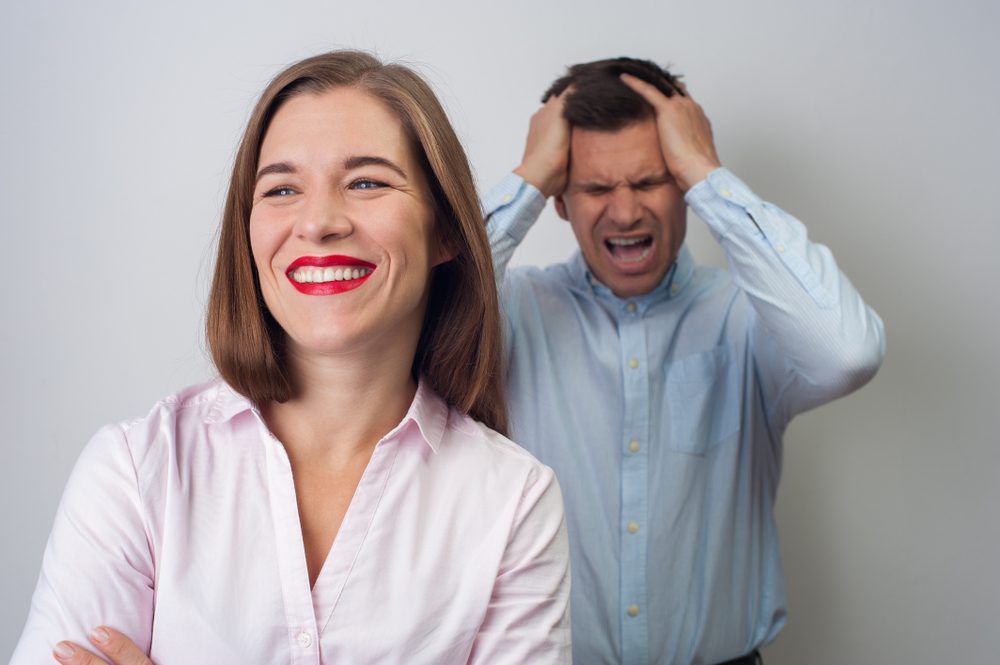 . إشارات تدل على أن زوجتك نرجسية