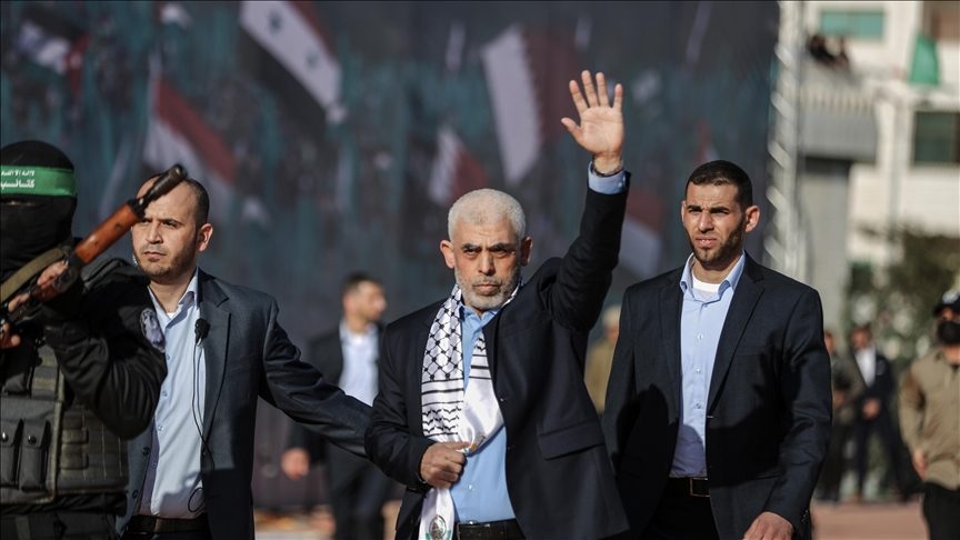 ماذا قال المسؤولون الإسرائيليون في السجون عن شخصية السنوار؟