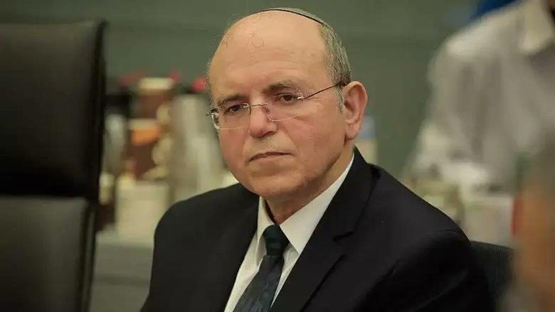 “بقاء الجيش في محور فيلادلفيا لا يكفي”.. مسؤول إسرائيلي سابق: يجب إخلاء شمال غزة ووقف إدخال المساعدات