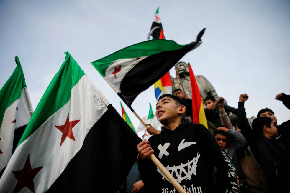 الطائفة العلوية -"فسيفساء عريقة" استغلها الأسد لتثبيت أركان حكمه.. ما هي الطوائف الدينية والعرقية في سوريا؟